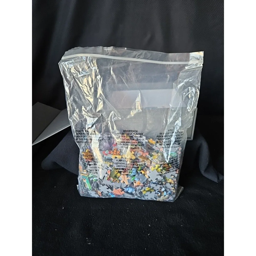 Boardwalk jigsaw puzzle;  The Zoo by James Poai;  1000‎ pcs
